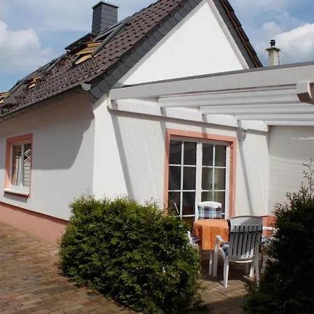 Schild Apartment